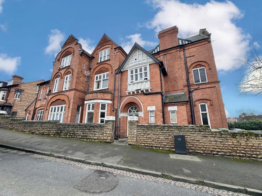 6 Ebers Road, Mapperley Park, Nottingham, NG3 5DZ