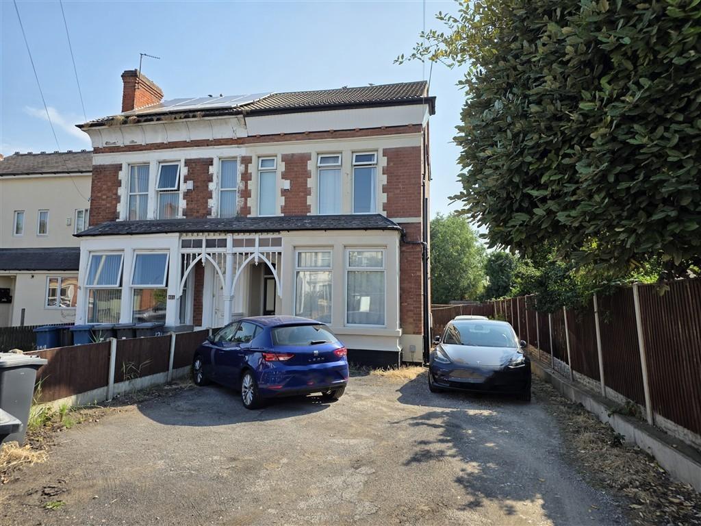 Loughborough Road, West Bridgford, Nottingham, NG2 7JT