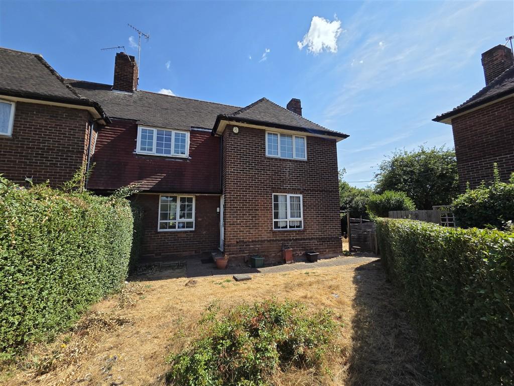 Nuthall Road, Aspley, Nottingham, Nottinghamshire, NG8 5DY